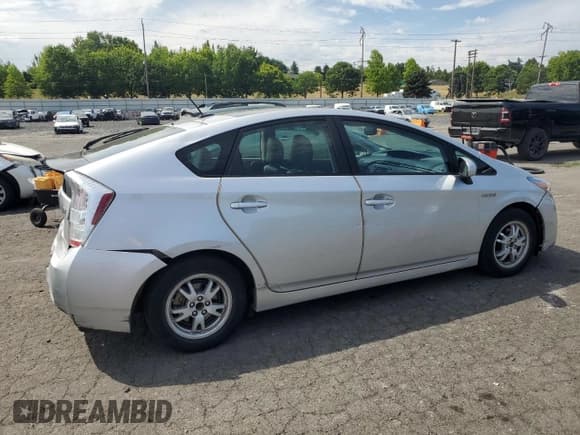 ✅ 2010 Toyota Prius IV • VIN: JTDKN3DU3A0226687 • Lot: 67200355. Listed on Copart with 78,108 mi. Free auction sales archive from the USA and detailed vehicle history report at DreamBid. Image 3.