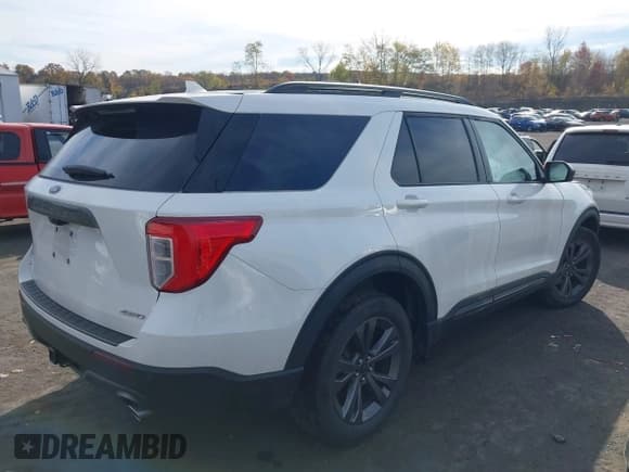 ✅ 2023 Ford Explorer XLT • VIN: 1FMSK8DH4PGA71894 • Лот: 43592994. Опубликован ранее на IAAI с пробегом 51 141 миль. Бесплатный доступ к архиву аукционных продаж из США и подробный отчёт об истории автомобиля на DreamBid. Изображение 4.