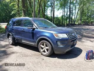 ✅ 2016 Ford Explorer XLT • VIN: 1FM5K8D81GGA39689 • Lot: 42567777. Listed on IAAI with 242,806 mi. Free auction sales archive from the USA and detailed vehicle history report at DreamBid. Image 1.