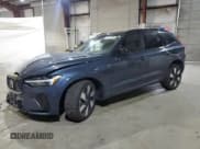 ✅ 2024 Volvo XC60 Plus Dark Theme • VIN: YV4H60DL7R1897988 • Lot: 61761455. Listed on Copart with 10,542 mi. Free auction sales archive from the USA and detailed vehicle history report at DreamBid. Image 1.