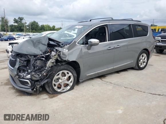 ✅ 2022 Chrysler Pacifica Limited • VIN: 2C4RC1GG7NR124058 • Лот: 67666245. Опубликован ранее на Copart с пробегом Не указан. Бесплатный доступ к архиву аукционных продаж из США и подробный отчёт об истории автомобиля на DreamBid. Изображение 1.