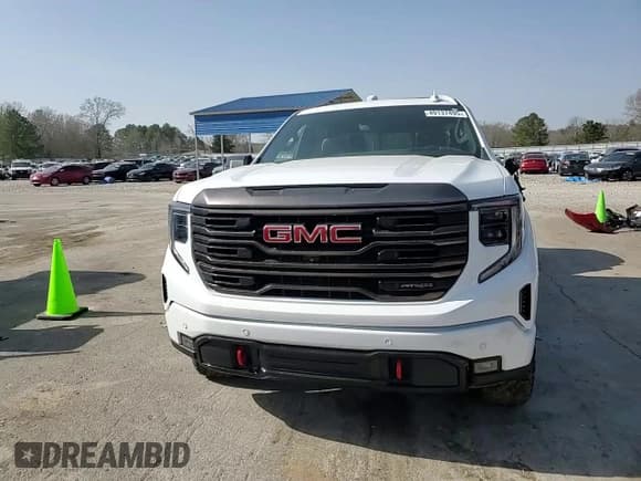 ✅ 2023 GMC Sierra 1500 AT4X • VIN: 3GTUUFEL9PG136421 • Лот: 49137495. Опубликован ранее на Copart с пробегом 48 013 миль. Бесплатный доступ к архиву аукционных продаж из США и подробный отчёт об истории автомобиля на DreamBid. Изображение 11.