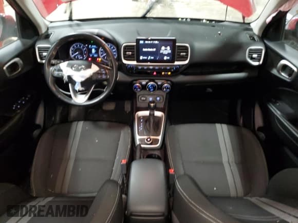 ✅ 2021 Hyundai Venue SEL • VIN: KMHRC8A32MU125422 • Lot: 49552245. Listed on Copart with 22,409 mi. Free auction sales archive from the USA and detailed vehicle history report at DreamBid. Image 8.