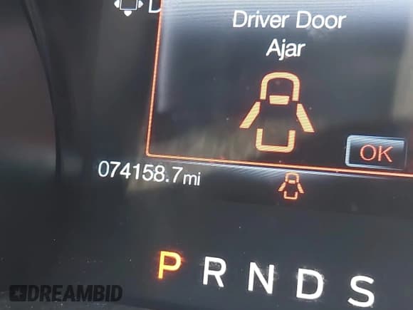 ✅ 2020 Ford Mustang EcoBoost Premium • VIN: 1FA6P8TH5L5177999 • Lot: 41894483. Wystawiony na IAAI z przebiegiem 74 158 mil. Bezpłatny archiwum sprzedaży aukcyjnych z USA i szczegółowy raport historii pojazdu na DreamBid. Zdjęcie 15.