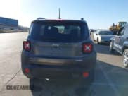 ✅ 2017 Jeep Renegade Latitude • VIN: ZACCJBBB3HPG03275 • Lot: 43681028. Listed on IAAI with 52,097 mi. Free auction sales archive from the USA and detailed vehicle history report at DreamBid. Image 16.