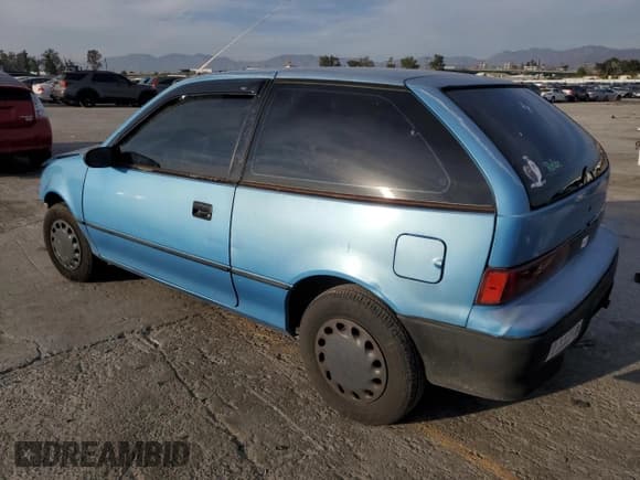 ✅ 1994 Geo Metro • VIN: 2C1MR2467R6780100 • Лот: 45597135. Опубликован ранее на Copart с пробегом 100 000 миль. Бесплатный доступ к архиву аукционных продаж из США и подробный отчёт об истории автомобиля на DreamBid. Изображение 2.