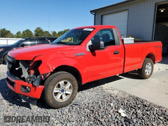 ✅ 2017 Ford F-150 XL • VIN: 1FTMF1E80HKC72570 • Лот: 82482025. Опубликован ранее на Copart с пробегом 183 028 миль. Бесплатный доступ к архиву аукционных продаж из США и подробный отчёт об истории автомобиля на DreamBid. Изображение 1.