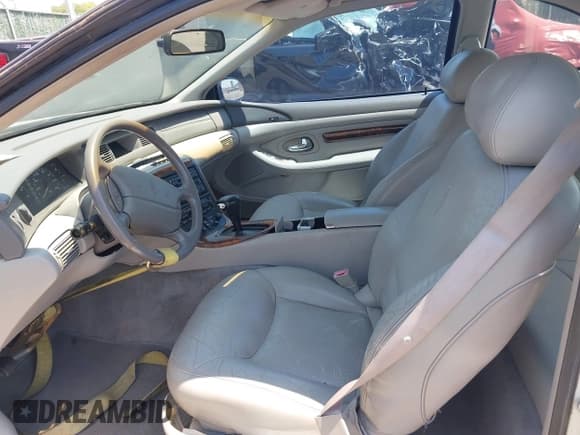 ✅ 1997 Lincoln Mark VIII LSC • VIN: 1LNLM92V3VY644580 • Lot: 43007821. Listed on IAAI with Not provided. Free auction sales archive from the USA and detailed vehicle history report at DreamBid. Image 5.