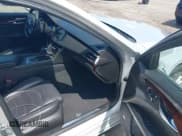 ✅ 2018 Cadillac CT6 AWD • VIN: 1G6KB5RS1JU111206 • Lot: 42343997. Listed on IAAI with 87,595 mi. Free auction sales archive from the USA and detailed vehicle history report at DreamBid. Image 5.