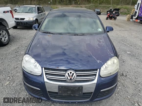 ✅ 2006 Volkswagen Jetta 2.5L • VIN: 3VWSG71K26M723901 • Лот: 54797055. Опубликован ранее на Copart с пробегом 116 091 миль. Бесплатный доступ к архиву аукционных продаж из США и подробный отчёт об истории автомобиля на DreamBid. Изображение 5.