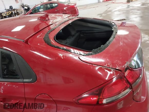 ✅ 2019 Hyundai Ioniq Blue • VIN: KMHC65LC7KU180230 • Lot: 42995835. Wystawiony na IAAI z przebiegiem 159 325 mil. Bezpłatny archiwum sprzedaży aukcyjnych z USA i szczegółowy raport historii pojazdu na DreamBid. Zdjęcie 12.