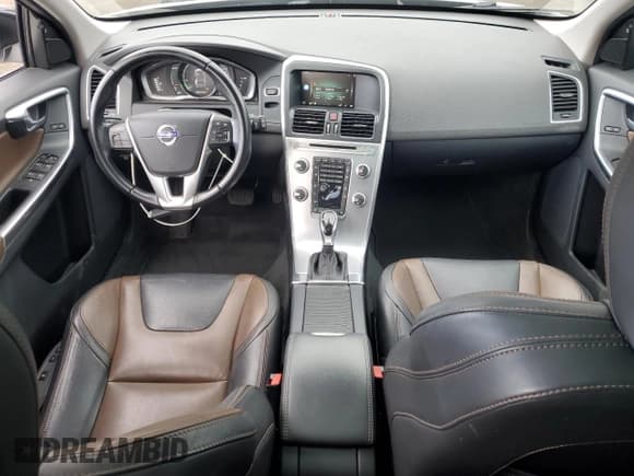 ✅ 2017 Volvo XC60 Dynamic • VIN: YV449MRR0H2031200 • Лот: 92637905. Опубликован ранее на Copart с пробегом 92 158 миль. Бесплатный доступ к архиву аукционных продаж из США и подробный отчёт об истории автомобиля на DreamBid. Изображение 8.