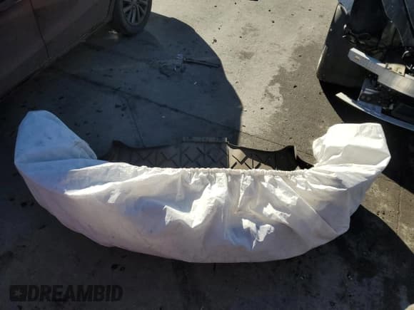 ✅ 2009 Volkswagen Golf GTI • VIN: WVWHV71K49W114333 • Лот: 88028855. Опубликован ранее на Copart с пробегом 182 169 миль. Бесплатный доступ к архиву аукционных продаж из США и подробный отчёт об истории автомобиля на DreamBid. Изображение 12.