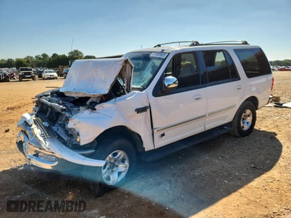 ✅ 1998 Ford Expedition XLT • VIN: 1FMRU18W7WLB58199 • Lot: 81983865. Wystawiony na Copart z przebiegiem 162 811 mil. Bezpłatny archiwum sprzedaży aukcyjnych z USA i szczegółowy raport historii pojazdu na DreamBid. Zdjęcie 1.