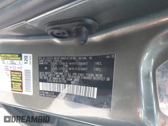 ✅ 2020 Toyota Sienna XLE Auto Access Seat • VIN: 5TDYZ3DC6LS021788 • Lot: 42178834. Listed on IAAI with 132,107 mi. Free auction sales archive from the USA and detailed vehicle history report at DreamBid. Image 18.