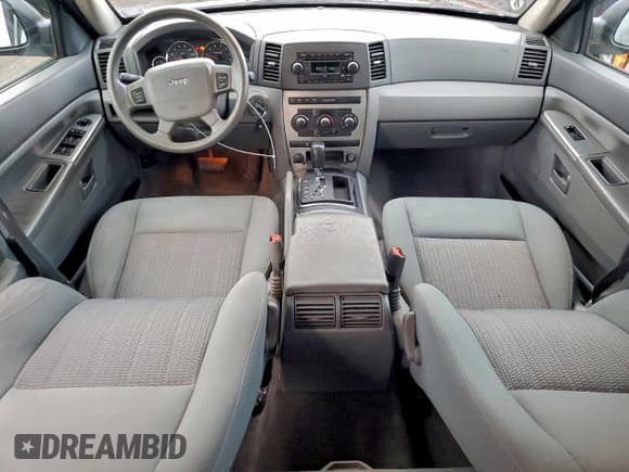 ✅ 2007 Jeep Grand Cherokee Laredo • VIN: 1J8GR48K57C680366 • Lot: 91574885. Listed on Copart with 166,498 mi. Free auction sales archive from the USA and detailed vehicle history report at DreamBid. Image 8.
