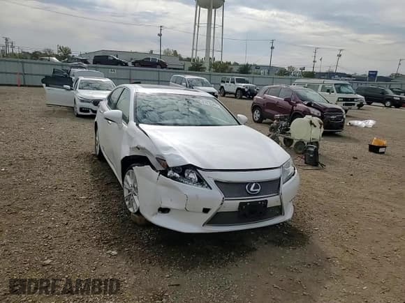✅ 2014 Lexus ES 300h • VIN: JTHBW1GG7E2066507 • Lot: 87070385. Listed on Copart with 192,440 mi. Free auction sales archive from the USA and detailed vehicle history report at DreamBid. Image 13.