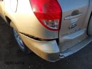 ✅ 2006 Toyota RAV4 • VIN: JTMZD33V866008776 • Lot: 43614224. Wystawiony na IAAI z przebiegiem 177 724 mil. Bezpłatny archiwum sprzedaży aukcyjnych z USA i szczegółowy raport historii pojazdu na DreamBid. Zdjęcie 12.