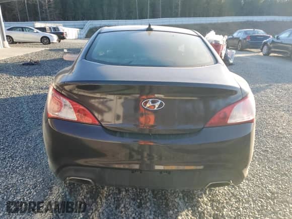 2012 Hyundai Genesis Coupe 2.0T с VIN KMHHT6KD0CU071706, выставлен на аукционе Copart как лот 87351664 с пробегом 164 381 миль миль и Списание • Salvage title. История ставок и продаж доступна на DreamBid. Изображение 6.