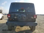 ✅ 2018 Jeep Wrangler Sport S • VIN: 1C4GJXAG4JW161238 • Lot: 42448695. Listed on Copart with 87,003 mi. Free auction sales archive from the USA and detailed vehicle history report at DreamBid. Image 6.