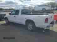 2001 Dodge Dakota z VIN 1B7GL22X21S162973, wystawiony jako Copart lot #76419754 z przebiegiem 135 707 mil mil oraz Czysty tytuł • Clean title. Historia ofert i sprzedaży dostępna na DreamBid. Obrazek 2.