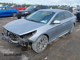 ✅ 2016 Hyundai Sonata Sport • VIN: 5NPE34AF9GH372800 • Lot: 43297334. Listed on IAAI with 133,737 mi. Free auction sales archive from the USA and detailed vehicle history report at DreamBid. Image 2.