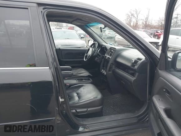✅ 2006 Honda CR-V EX SE • VIN: SHSRD78976U421126 • Лот: 43862711. Опубликован ранее на IAAI с пробегом 111 788 миль. Бесплатный доступ к архиву аукционных продаж из США и подробный отчёт об истории автомобиля на DreamBid. Изображение 5.