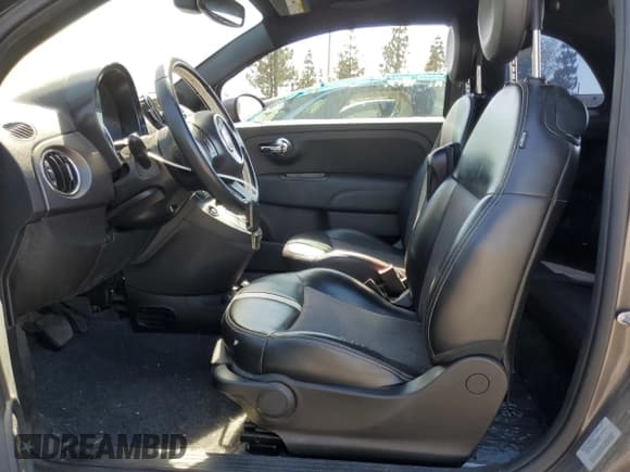 ✅ 2017 FIAT 500e • VIN: 3C3CFFGE1HT598411 • Lot: 58774295. Listed on Copart with 73,573 mi. Free auction sales archive from the USA and detailed vehicle history report at DreamBid. Image 7.