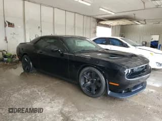✅ 2019 Dodge Challenger R/T Scat Pack • VIN: 2C3CDZFJ7KH593042 • Lot: 71812095. Wystawiony na Copart z przebiegiem 43 213 mil. Bezpłatny archiwum sprzedaży aukcyjnych z USA i szczegółowy raport historii pojazdu na DreamBid. Zdjęcie 4.