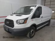 ✅ 2017 Ford Transit • VIN: 1FTYE1ZM3HKB35196 • Lot: 42061557. Wystawiony na IAAI z przebiegiem 88 581 mil. Bezpłatny archiwum sprzedaży aukcyjnych z USA i szczegółowy raport historii pojazdu na DreamBid. Zdjęcie 17.