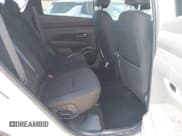 ✅ 2025 Hyundai Tucson SEL • VIN: 5NMJB3DE3SH530021 • Lot: 43651307. Wystawiony na IAAI z przebiegiem 21 100 mil. Bezpłatny archiwum sprzedaży aukcyjnych z USA i szczegółowy raport historii pojazdu na DreamBid. Zdjęcie 8.