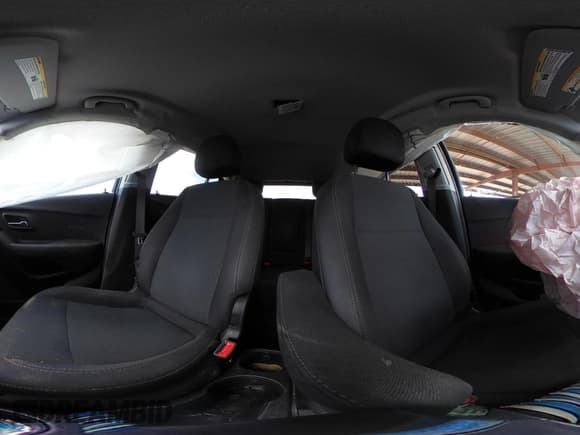 ✅ 2020 Chevrolet Trax LS • VIN: 3GNCJNSB3LL109850 • Lot: 42045580. Listed on IAAI with 46,890 mi. Free auction sales archive from the USA and detailed vehicle history report at DreamBid. Image 18.