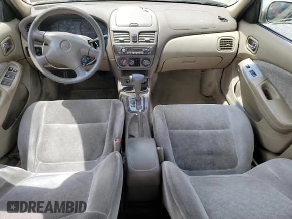 ✅ 2001 Nissan Sentra GXE • VIN: 3N1CB51D81L455322 • Лот: 57843595. Опубликован ранее на Copart с пробегом 125 258 миль. Бесплатный доступ к архиву аукционных продаж из США и подробный отчёт об истории автомобиля на DreamBid. Изображение 8.