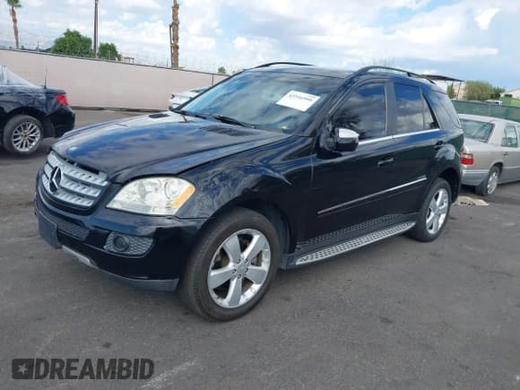 ✅ 2010 Mercedes-Benz M 350 • VIN: 4JGBB8GB6AA580872 • Лот: 43316999. Опубликован ранее на IAAI с пробегом 165 784 миль. Бесплатный доступ к архиву аукционных продаж из США и подробный отчёт об истории автомобиля на DreamBid. Изображение 2.