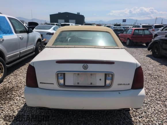 ✅ 2000 Cadillac DeVille • VIN: 1G6KD54Y5YU213883 • Lot: 62219525. Wystawiony na Copart z przebiegiem 187 140 mil. Bezpłatny archiwum sprzedaży aukcyjnych z USA i szczegółowy raport historii pojazdu na DreamBid. Zdjęcie 6.