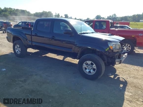 ✅ 2011 Toyota Tacoma • VIN: 5TFMU4FN7BX002662 • Лот: 42646834. Опубликован ранее на IAAI с пробегом 262 888 миль. Бесплатный доступ к архиву аукционных продаж из США и подробный отчёт об истории автомобиля на DreamBid. Изображение 1.