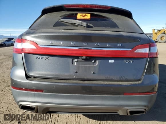 ✅ 2018 Lincoln MKX Select • VIN: 2LMPJ6KP8JBL40800 • Lot: 83693064. Listed on Copart with 78,397 mi. Free auction sales archive from the USA and detailed vehicle history report at DreamBid. Image 6.