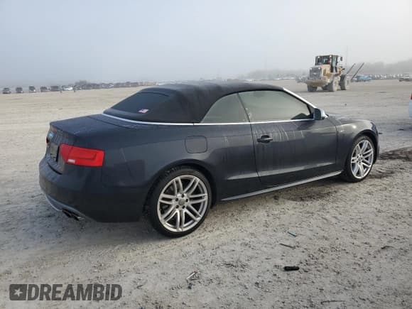 ✅ 2016 Audi S5 Premium Plus • VIN: WAUC4AFH0GN003043 • Lot: 79729614. Wystawiony na Copart z przebiegiem 75 173 mil. Bezpłatny archiwum sprzedaży aukcyjnych z USA i szczegółowy raport historii pojazdu na DreamBid. Zdjęcie 3.