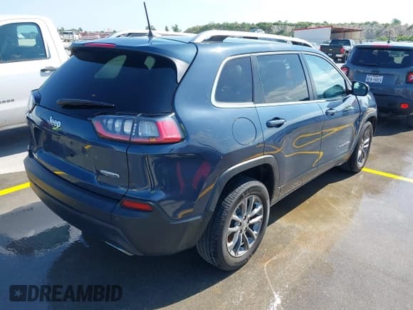 ✅ 2019 Jeep Cherokee Latitude Plus • VIN: 1C4PJLLX9KD469704 • Lot: 42257879. Listed on IAAI with 90,917 mi. Free auction sales archive from the USA and detailed vehicle history report at DreamBid. Image 4.