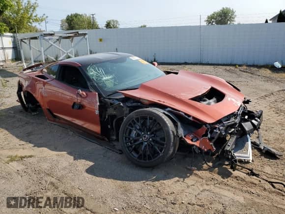 2015 Chevrolet Corvette Z06 3LZ с VIN 1G1YU2D61F5604792, выставлен на аукционе Copart как лот 69976954 с пробегом 16 658 миль миль и Списание • Salvage title. История ставок и продаж доступна на DreamBid. Изображение 4.