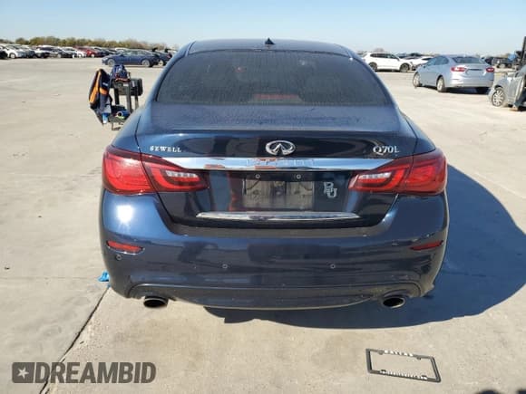 ✅ 2018 Infiniti Q70 Luxe • VIN: JN1BY1PP1JM330463 • Лот: 82692854. Опубликован ранее на Copart с пробегом 66 300 миль. Бесплатный доступ к архиву аукционных продаж из США и подробный отчёт об истории автомобиля на DreamBid. Изображение 6.