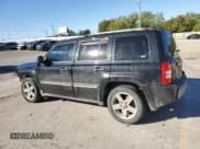 ✅ 2008 Jeep Patriot Limited • VIN: 1J8FT48W98D518655 • Lot: 82577345. Wystawiony na Copart z przebiegiem 192 576 mil. Bezpłatny archiwum sprzedaży aukcyjnych z USA i szczegółowy raport historii pojazdu na DreamBid. Zdjęcie 2.