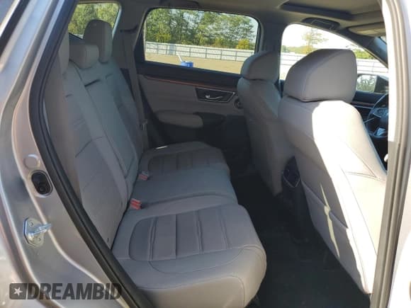 ✅ 2022 Honda CR-V Touring • VIN: 2HKRW2H90NH655466 • Lot: 82212175. Wystawiony na Copart z przebiegiem 28 610 mil. Bezpłatny archiwum sprzedaży aukcyjnych z USA i szczegółowy raport historii pojazdu na DreamBid. Zdjęcie 11.