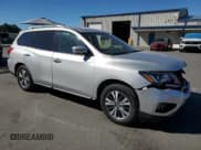 ✅ 2020 Nissan Pathfinder SL • VIN: 5N1DR2CM1LC580584 • Лот: 80542405. Опубликован ранее на Copart с пробегом 81 518 миль. Бесплатный доступ к архиву аукционных продаж из США и подробный отчёт об истории автомобиля на DreamBid. Изображение 4.