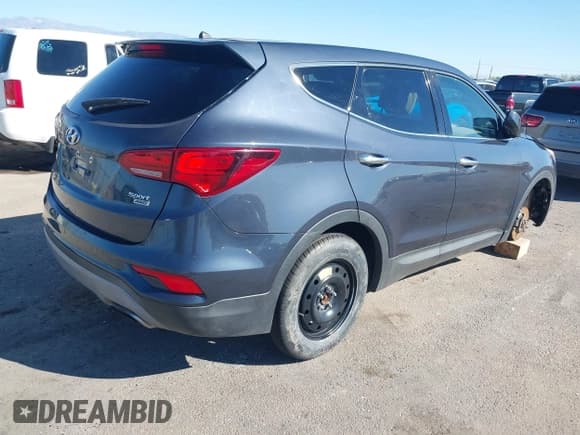 ✅ 2018 Hyundai Santa Fe 2.4L • VIN: 5NMZTDLB6JH107445 • Лот: 43616709. Опубликован ранее на IAAI с пробегом 145 221 миль. Бесплатный доступ к архиву аукционных продаж из США и подробный отчёт об истории автомобиля на DreamBid. Изображение 4.