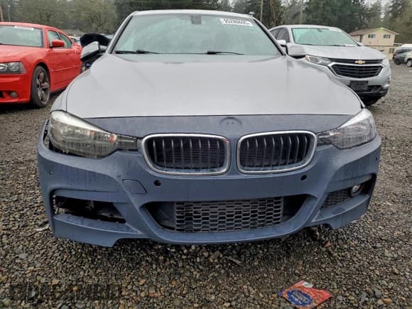 ✅ 2016 BMW 3 Series 328i • VIN: WBA8E9C50GK645789 • Lot: 95280695. Listed on Copart with 82,888 mi. Free auction sales archive from the USA and detailed vehicle history report at DreamBid. Image 5.