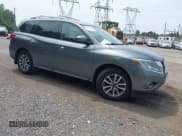 ✅ 2015 Nissan Pathfinder Platinum • VIN: 5N1AR2MM2FC678352 • Lot: 42445940. Listed on IAAI with 108,190 mi. Free auction sales archive from the USA and detailed vehicle history report at DreamBid. Image 1.