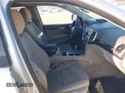 ✅ 2011 Jeep Grand Cherokee Laredo • VIN: 1J4RR4GG6BC589400 • Lot: 43798652. Listed on IAAI with 212,945 mi. Free auction sales archive from the USA and detailed vehicle history report at DreamBid. Image 5.