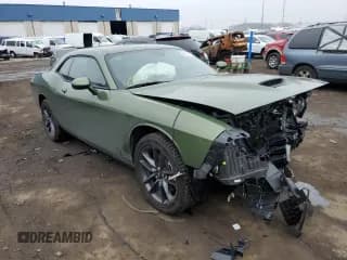 ✅ 2022 Dodge Challenger GT • VIN: 2C3CDZKG0NH113714 • Lot: 36899773. Wystawiony na Copart z przebiegiem 1 558 mil. Bezpłatny archiwum sprzedaży aukcyjnych z USA i szczegółowy raport historii pojazdu na DreamBid. Zdjęcie 4.