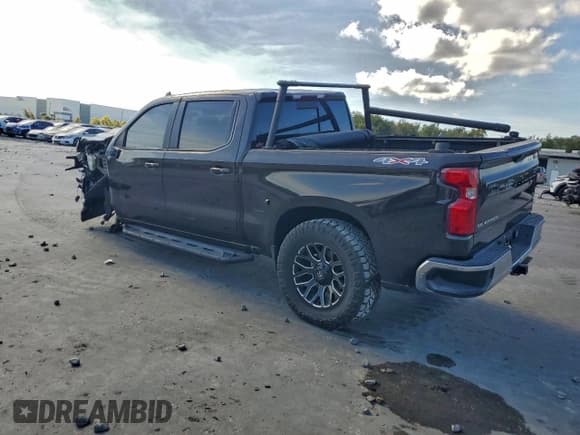 ✅ 2019 Chevrolet Silverado 1500 LT • VIN: 1GCUYDED5KZ131565 • Lot: 95373785. Wystawiony na Copart z przebiegiem 150 826 mil. Bezpłatny archiwum sprzedaży aukcyjnych z USA i szczegółowy raport historii pojazdu na DreamBid. Zdjęcie 2.